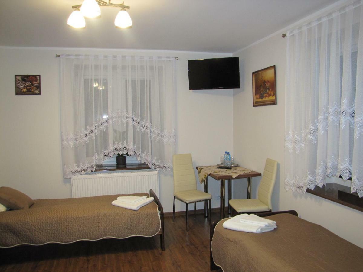 Heveliusz Bed & Breakfast Sokolow Podlaski Bagian luar foto